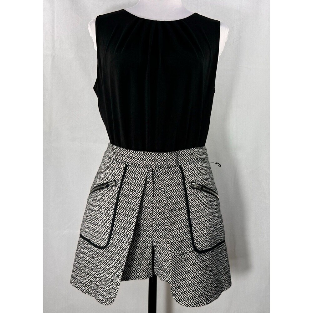 Intermix Ladies Skort Sz S Cotton Blend Black White 4 pockets zipper closure